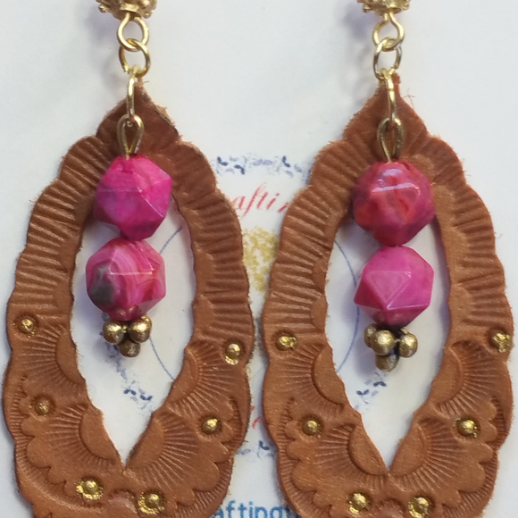 Genuine Handtooled Leather Earrings w/ Ruby Stone - Picture 2 of 3